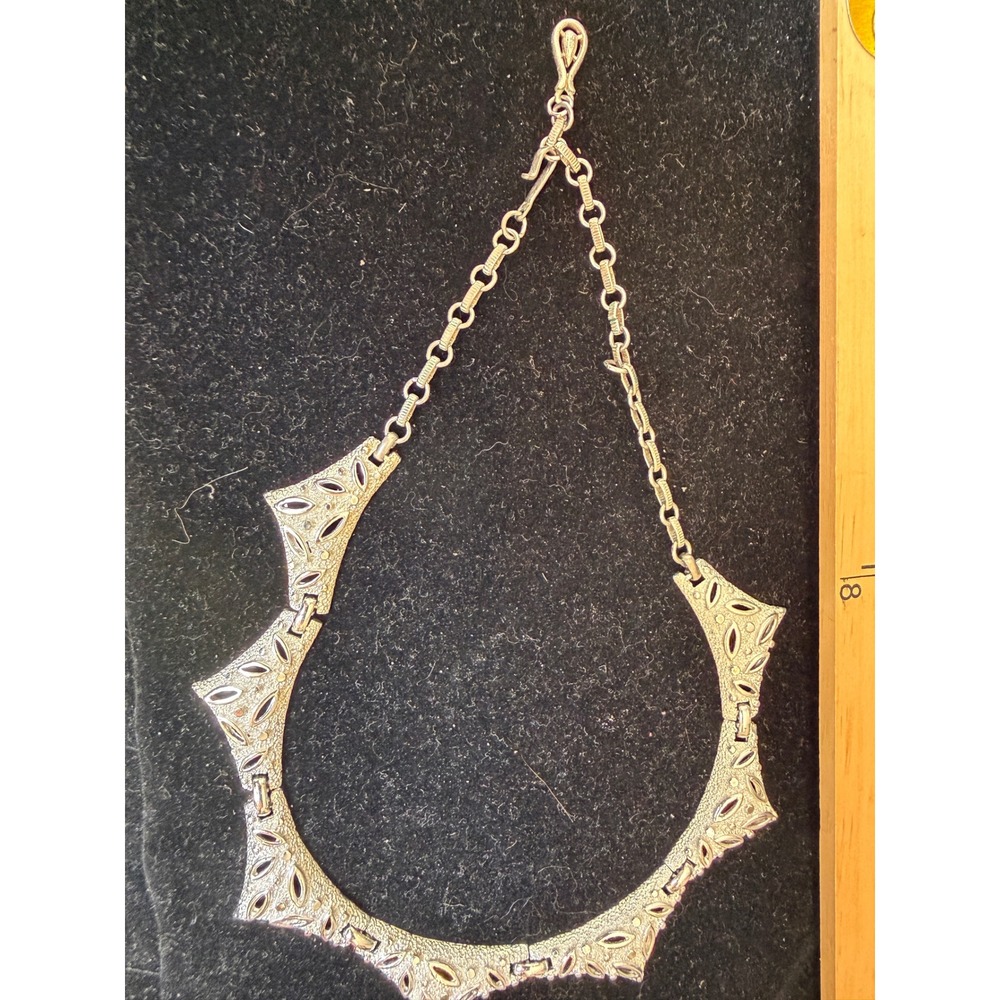 Coro Choker Bib Necklace Vintage Silvertone Geometric Leaf Art Deco Goth Chic